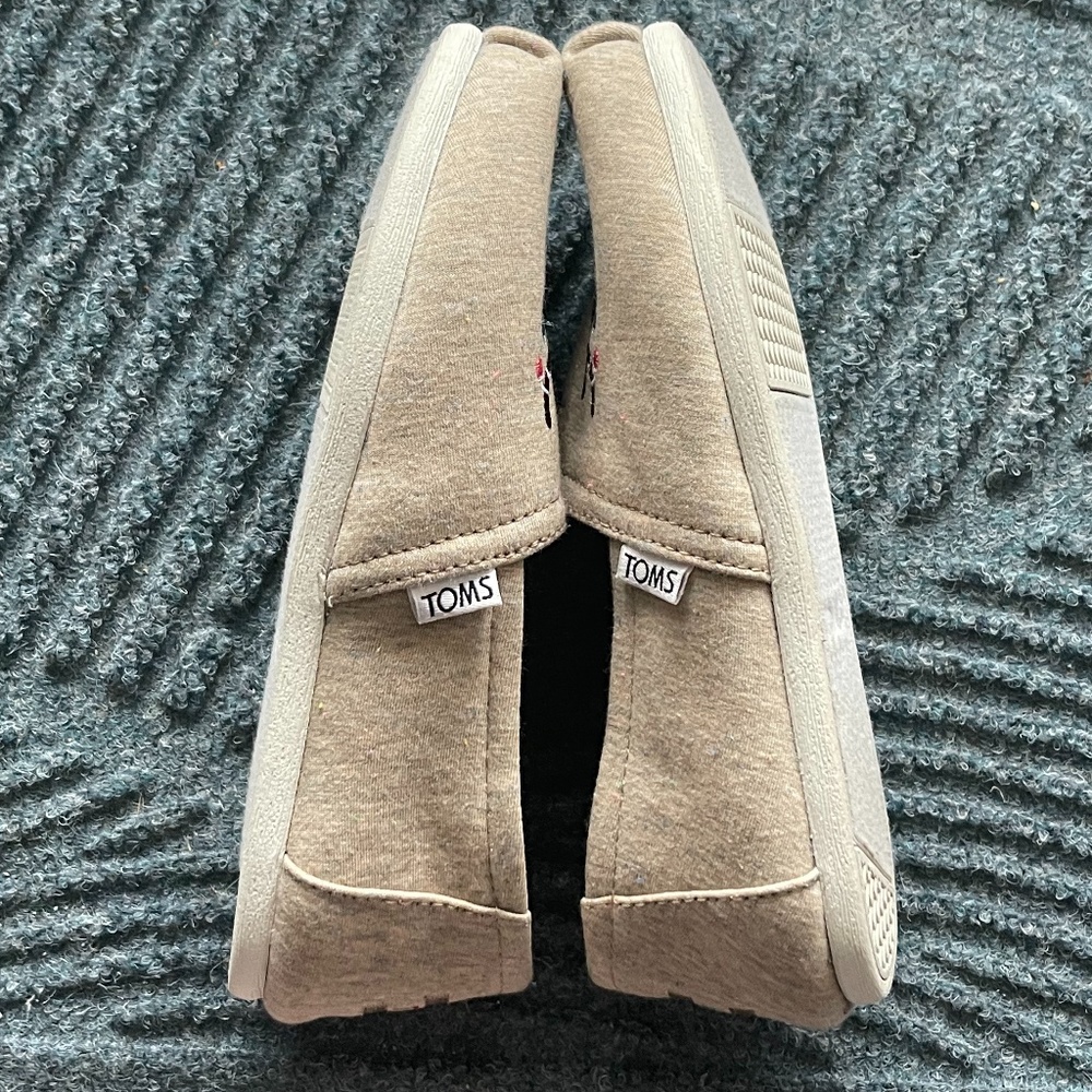 TOMS Embroidered Reindeer Seasonal Classic Alpargata - 6.5 - Picture 5 of 11